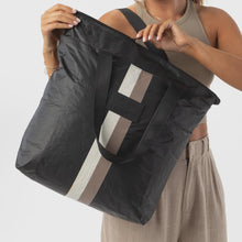 Load image into Gallery viewer, LE VOYAGEUR DAY TRIPPER | CAFFE BLACK