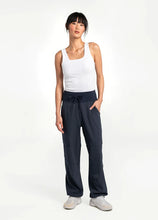Load image into Gallery viewer, MOMENTUM PANTS