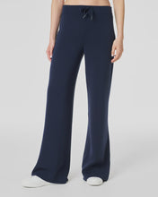 Load image into Gallery viewer, AIR ESSENTIAL WIDE LEG PANT | NAVY