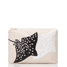 Load image into Gallery viewer, RAYS MID | BLACK SANDSTONE