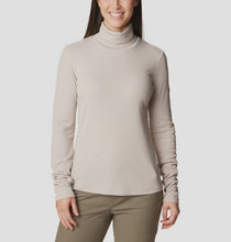 Load image into Gallery viewer, BOUNDLESS TREK TURTLE NECK