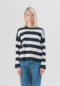 BOXY PULLOVER  |  NAVY STRIPE