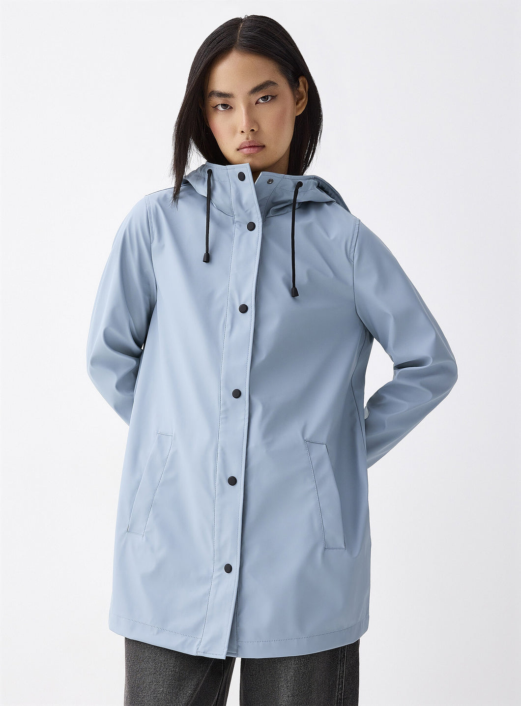 NEWELLEN RAINCOAT  |  ARONA