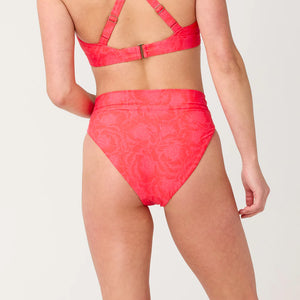 GIGI BOTTOM PEONIES FIERY RED