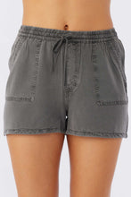 Load image into Gallery viewer, FRANCINA SHORTS/ BLACK
