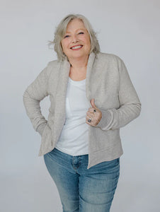CLASSIC SPRUCE CARDI  |  FLAX