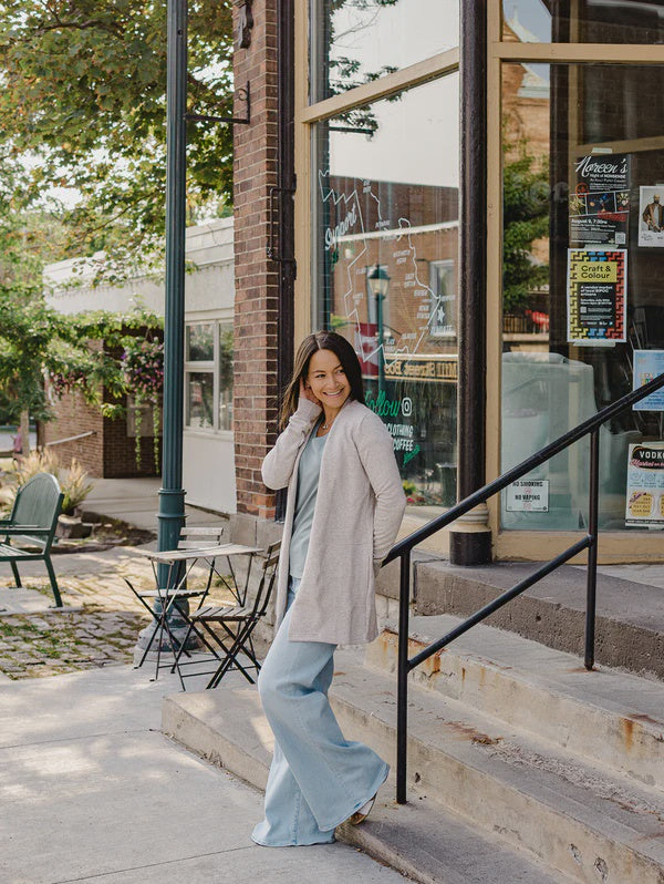 CLASSIC BRITON CARDI  |  FLAX
