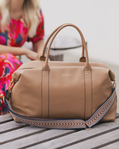 ALEXIS WEEKENDER BAG  |  LATTE