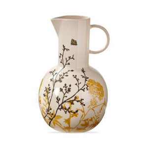 LET IT BEE PITCHER