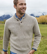 Load image into Gallery viewer, CLASSIC RAGG WOOL SWEATER
