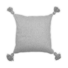 Load image into Gallery viewer, MOROCCAN PILLOW 18 X18

